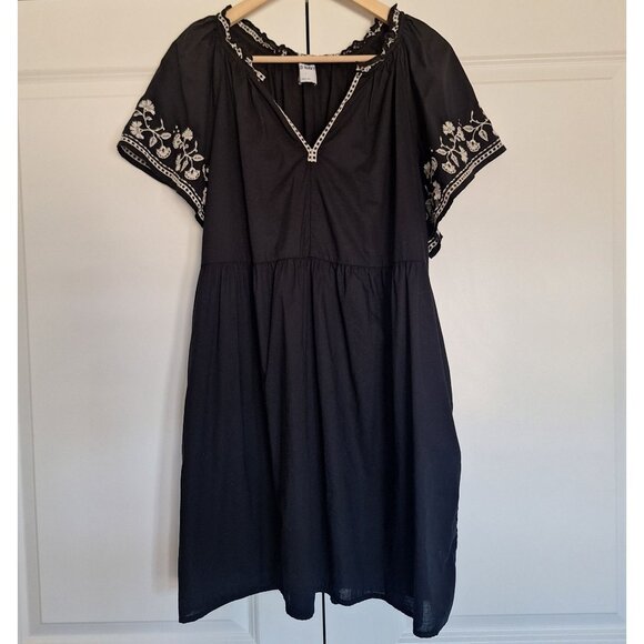 💙 Old Navy Cotton Embroidered Lined Pockets Dress Size L/XL Fall Cottage Boho - Picture 1 of 7